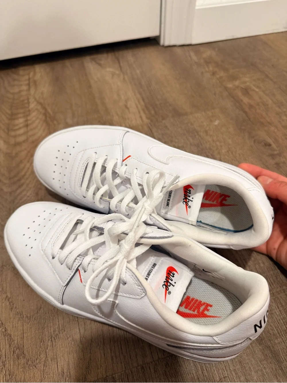 Women’s Nike Court Blanc Sneakers